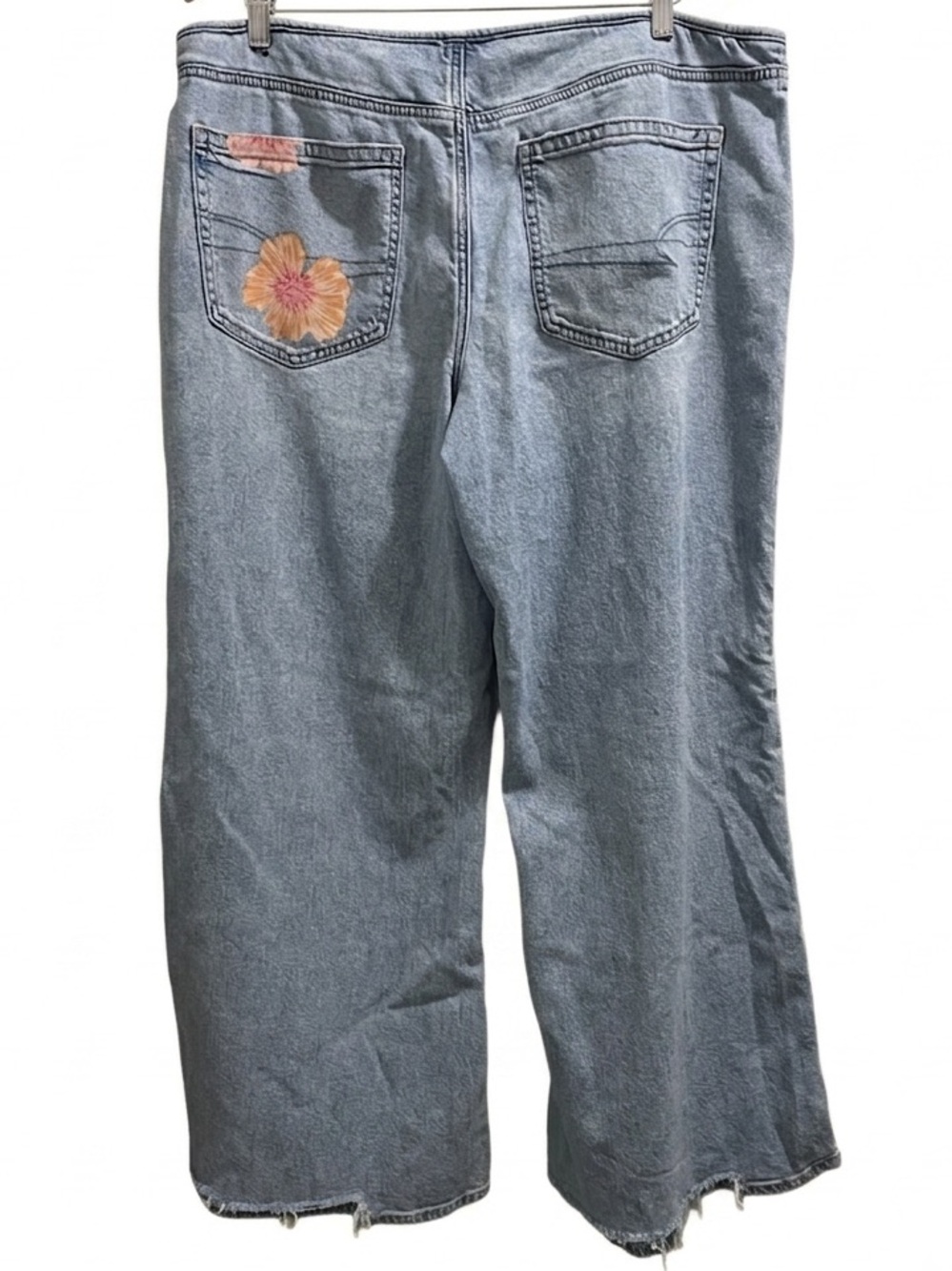 American Eagle AE Super Low-Rise Baggy Flare Floral Jean Size 18 - Picture 2 of 12